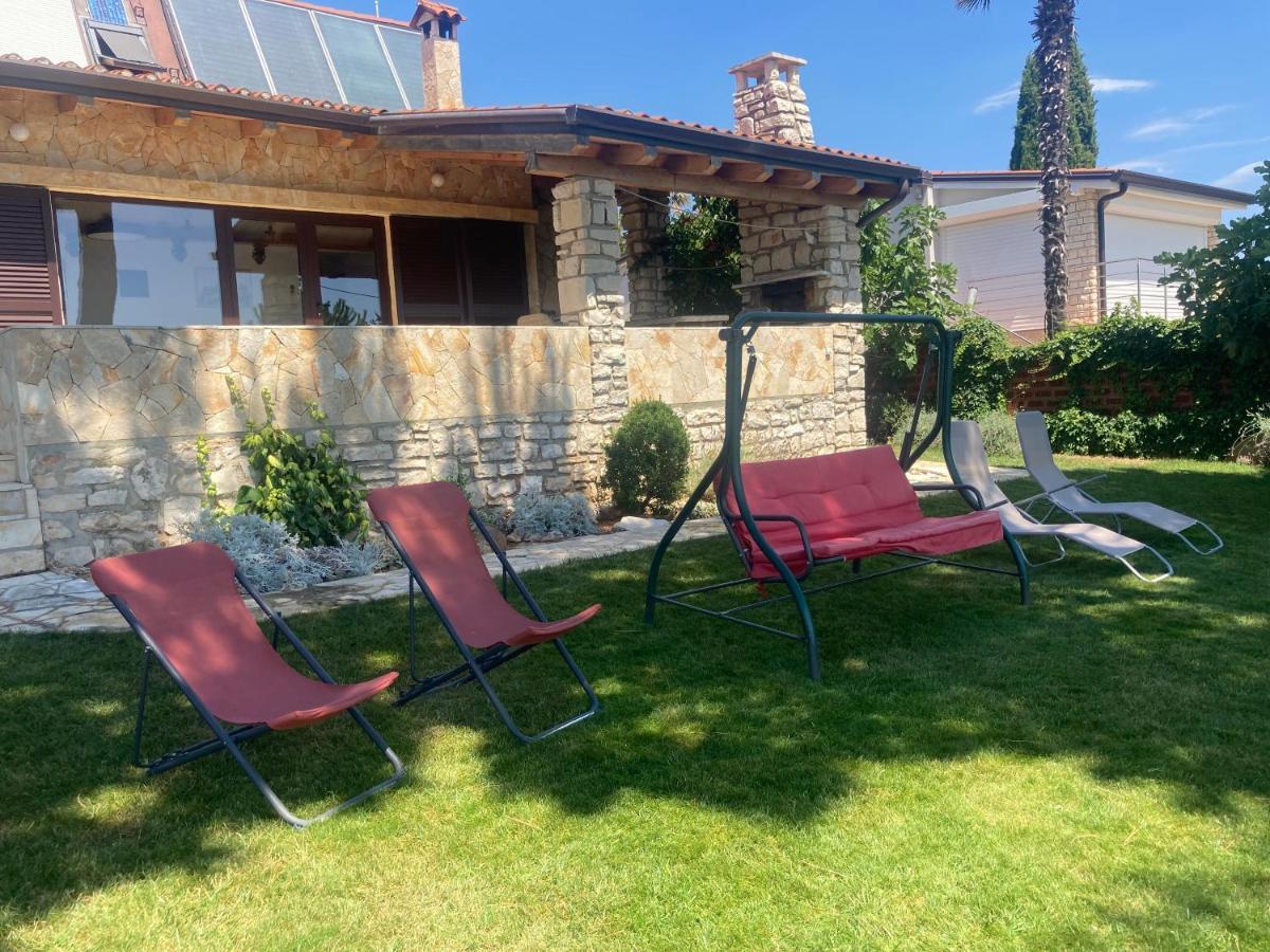 Karigador Beach House Екстер'єр фото
