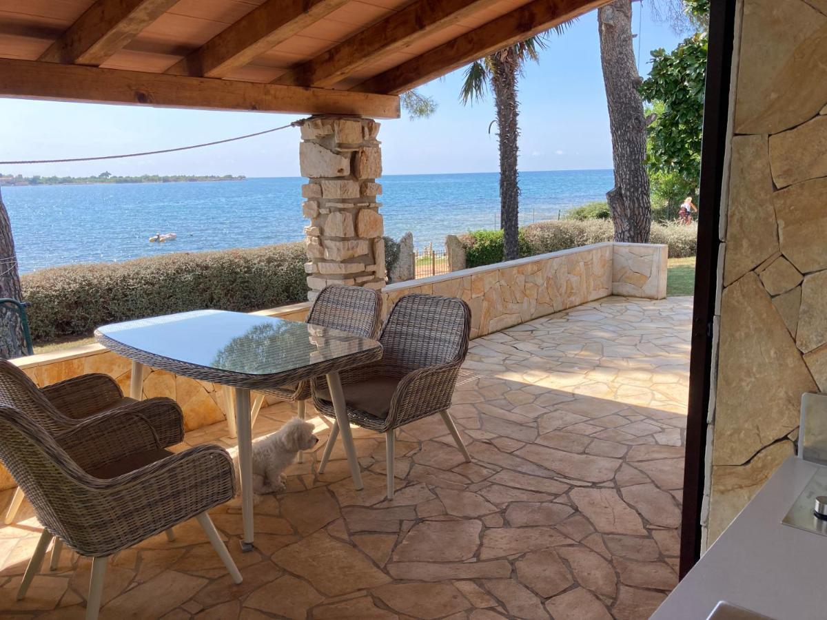 Karigador Beach House Екстер'єр фото