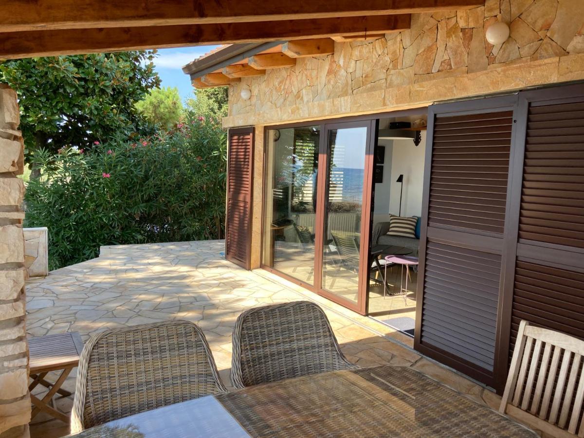 Karigador Beach House Екстер'єр фото